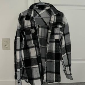 Shacket plaid oversized medium